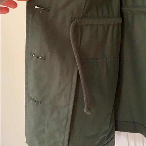 Cute light cupcakes and cashmere jacket! - Picture 5 of 9